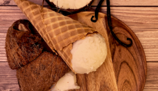 Non-dairy Vanilla Frozen Dessert